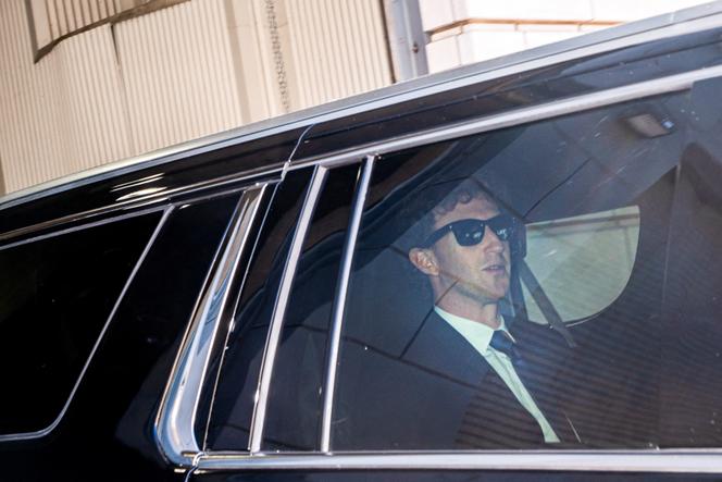The Meta Platforms CEO, Mark Zuckerberg, leaves after attributing a trial of the Federal Commission of Commerce in the United States District Court in Washington, DC, on April 15, 2025.
