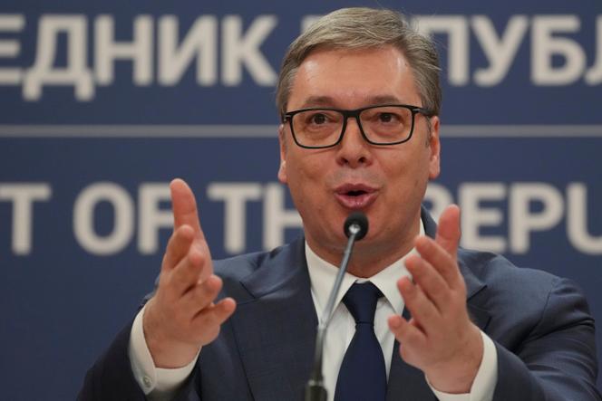 Le président serbe, Aleksandar Vucic, lors d’un rassemblement à Belgrade, le 16 avril 2025.