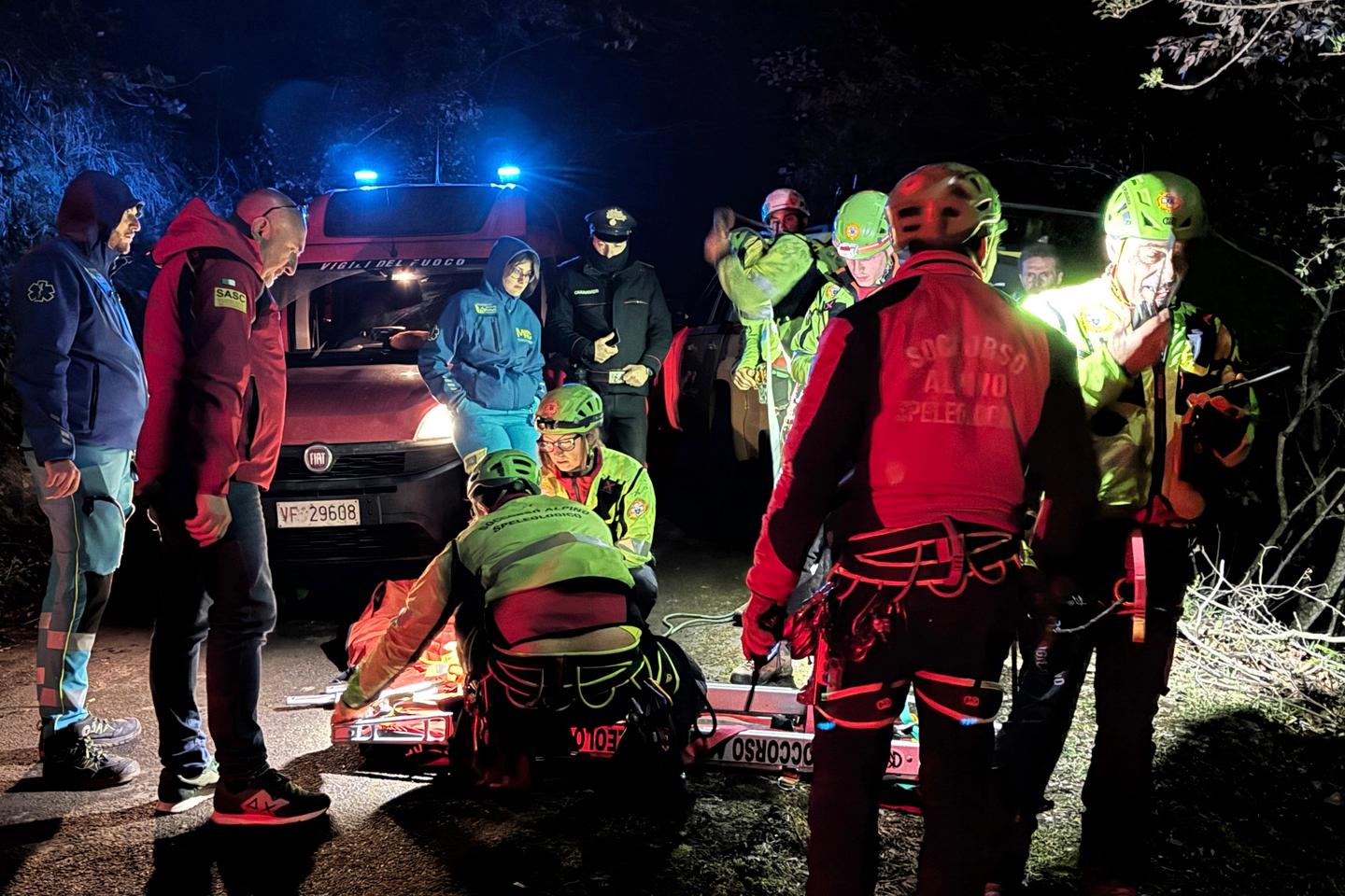 Italy cable-car crash leaves four dead