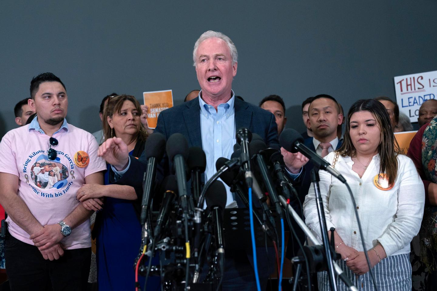 Abrego Garcia told visiting senator he was no longer being held at notorious Salvadoran prison