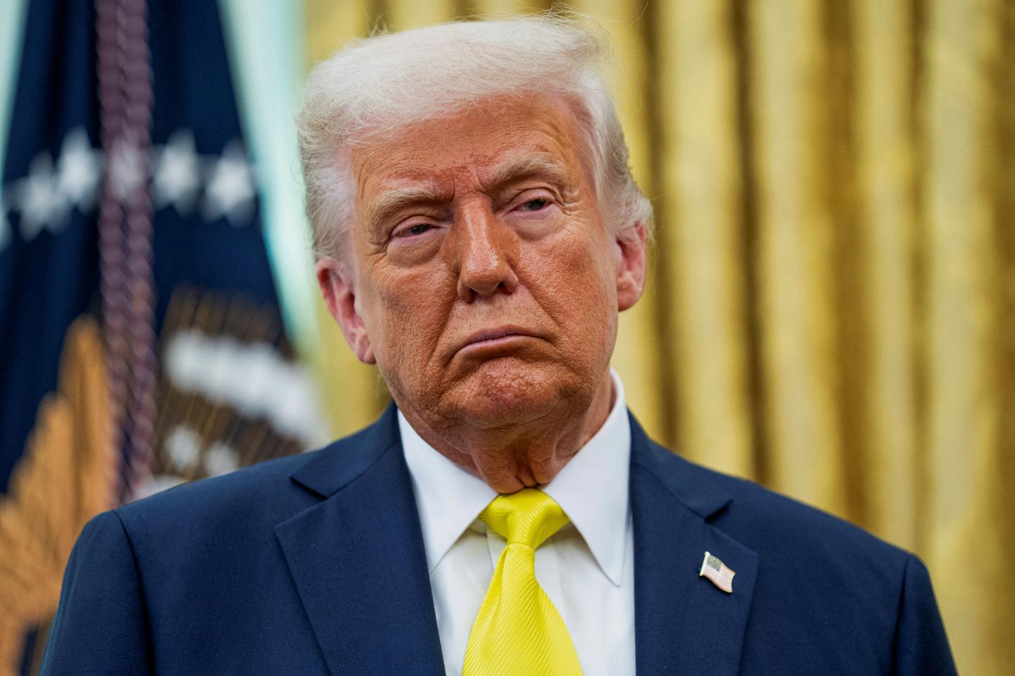 Trump says that US may 'pass' on Ukraine peace talks if no progress soon