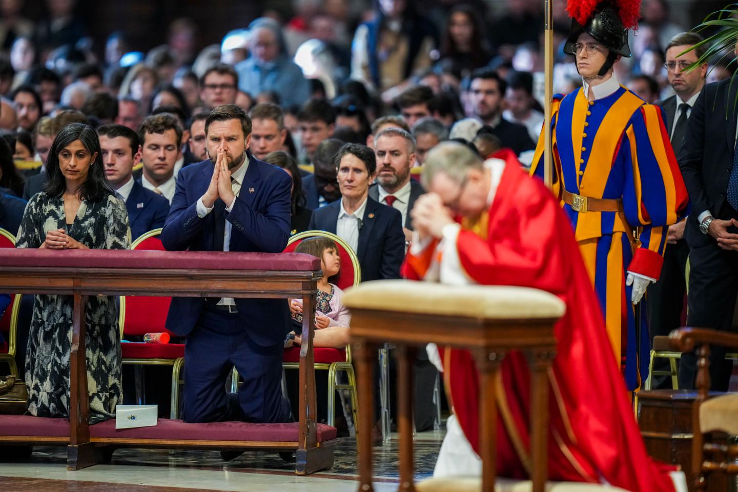 J. D. Vance au Vatican pour réconcilier l’administration Trump et les catholiques américains avec le pape François