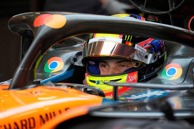 Le pilote McLaren Oscar Piastri, lors des essais du Grand Prix d’Arabie saoudite, le 19 avril 2025 à Djeddah (Arabie saoudite).
