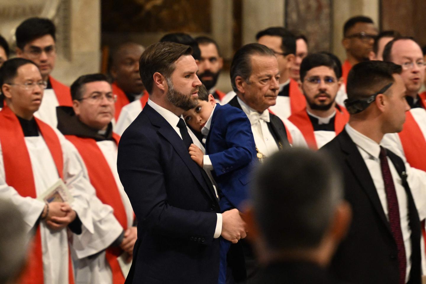 J. D. Vance au Vatican : le choc de deux catholicismes sur fond de grandes manœuvres pour la succession du pape François