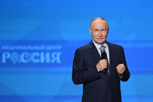 Le président russe, Vladimir Poutine, à Moscou le 21 avril 2025.