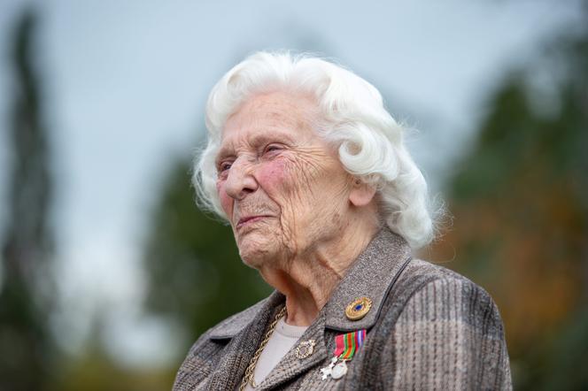 Betty Webb, au National Memorial Arboretum, à Alrewas (Angleterre), en novembre 2019.