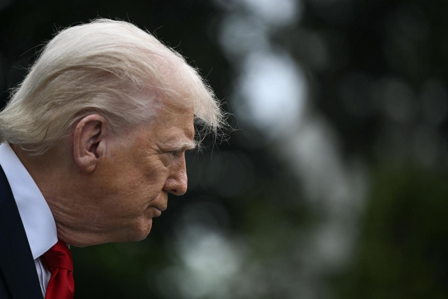 L’incendie à Wall Street continue après les nouvelles attaques de Trump contre la Réserve fédérale