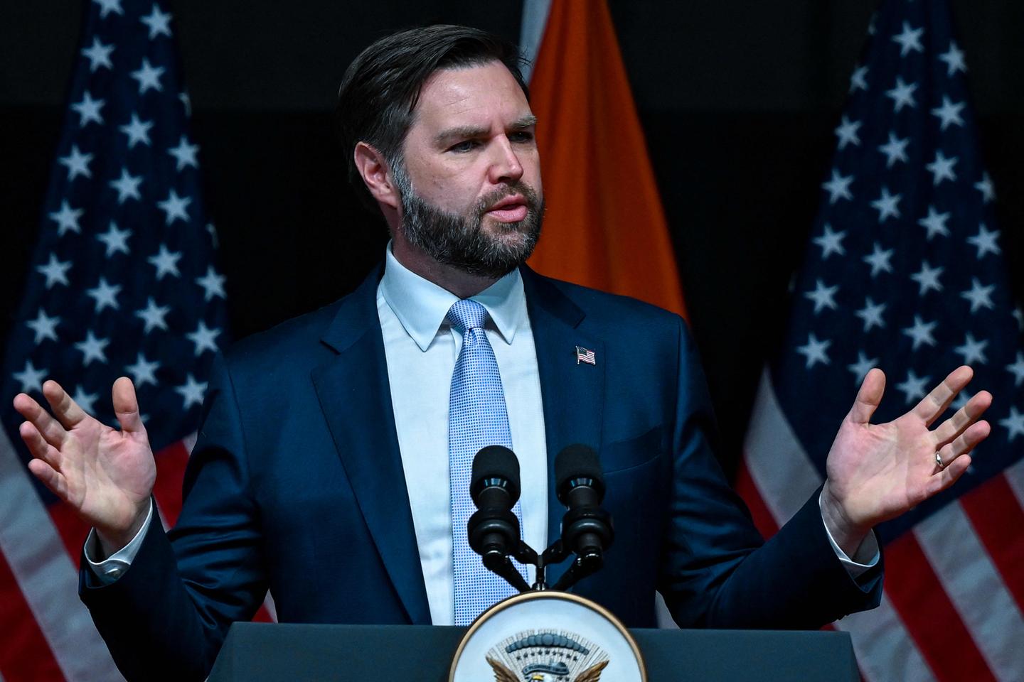JD Vance tells Russia and Ukraine to strike deal or US will 'walk away'