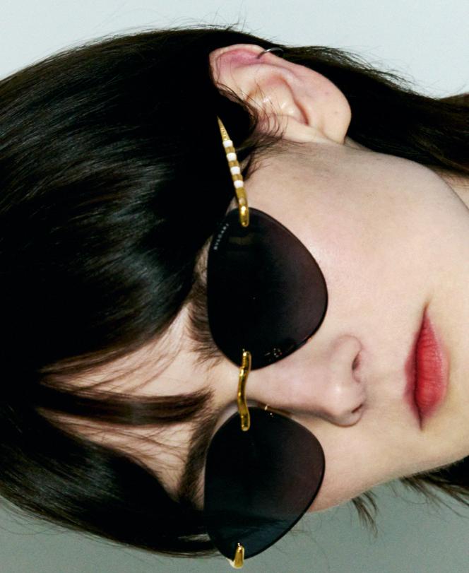 Lunettes de soleil Serpenti Cat-Eye, Bulgari, 1 900 €.