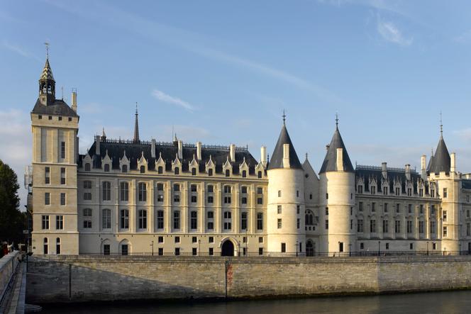 La Conciergerie, à Paris, où Olympe de Gouges a vécu les six derniers jours de sa vie dans une cellule.