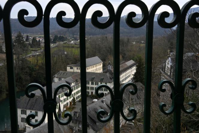 Une vue de l’école Le Beau-Rameau, anciennement connue sous le nom d’institution Notre-Dame de Bétharram, à Lestelle-Bétharram, près de Pau, France, 21 février 2025.