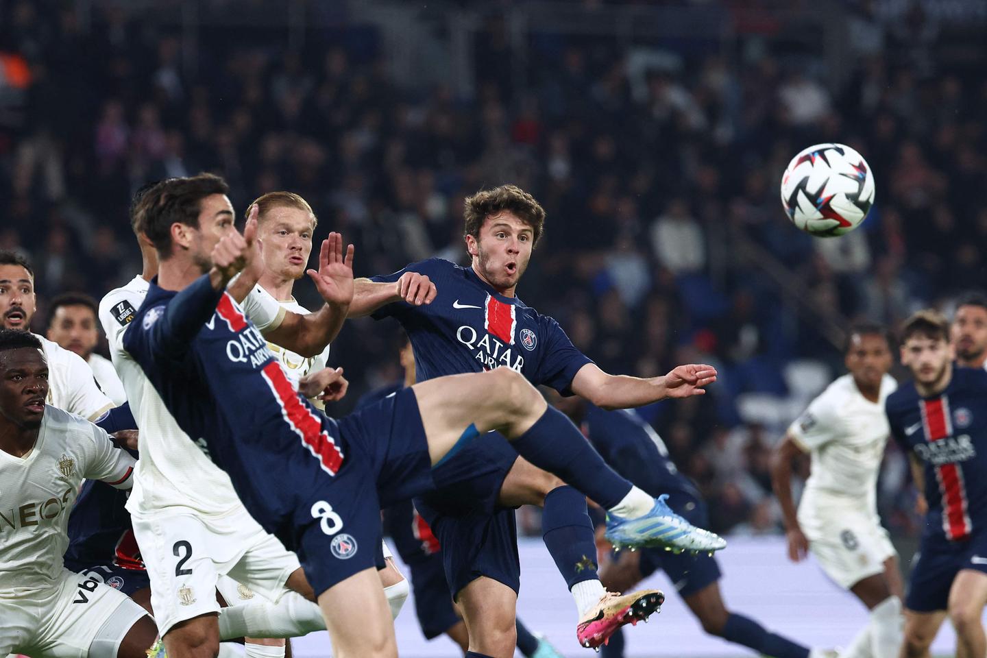 PSG's shock loss after Nice wins 3-1, halting the team's undefeated season