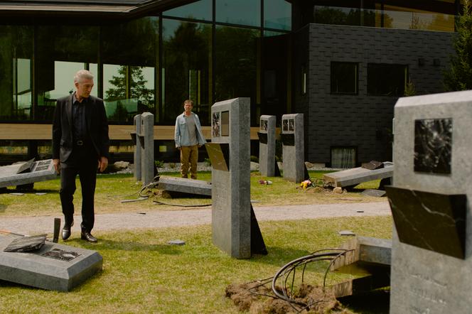 Karsh (Vincent Cassel) dans « Les Linceuls », de David Cronenberg.
