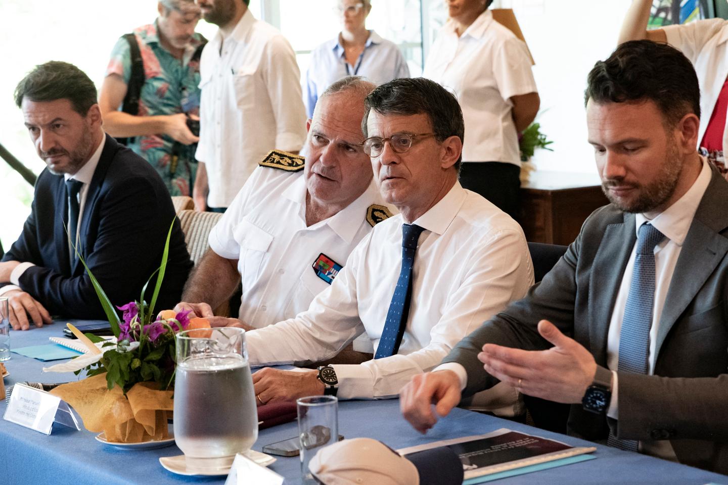 « La Nouvelle-Calédonie souveraine devra apporter dignité, identité et sécurité à la population »
