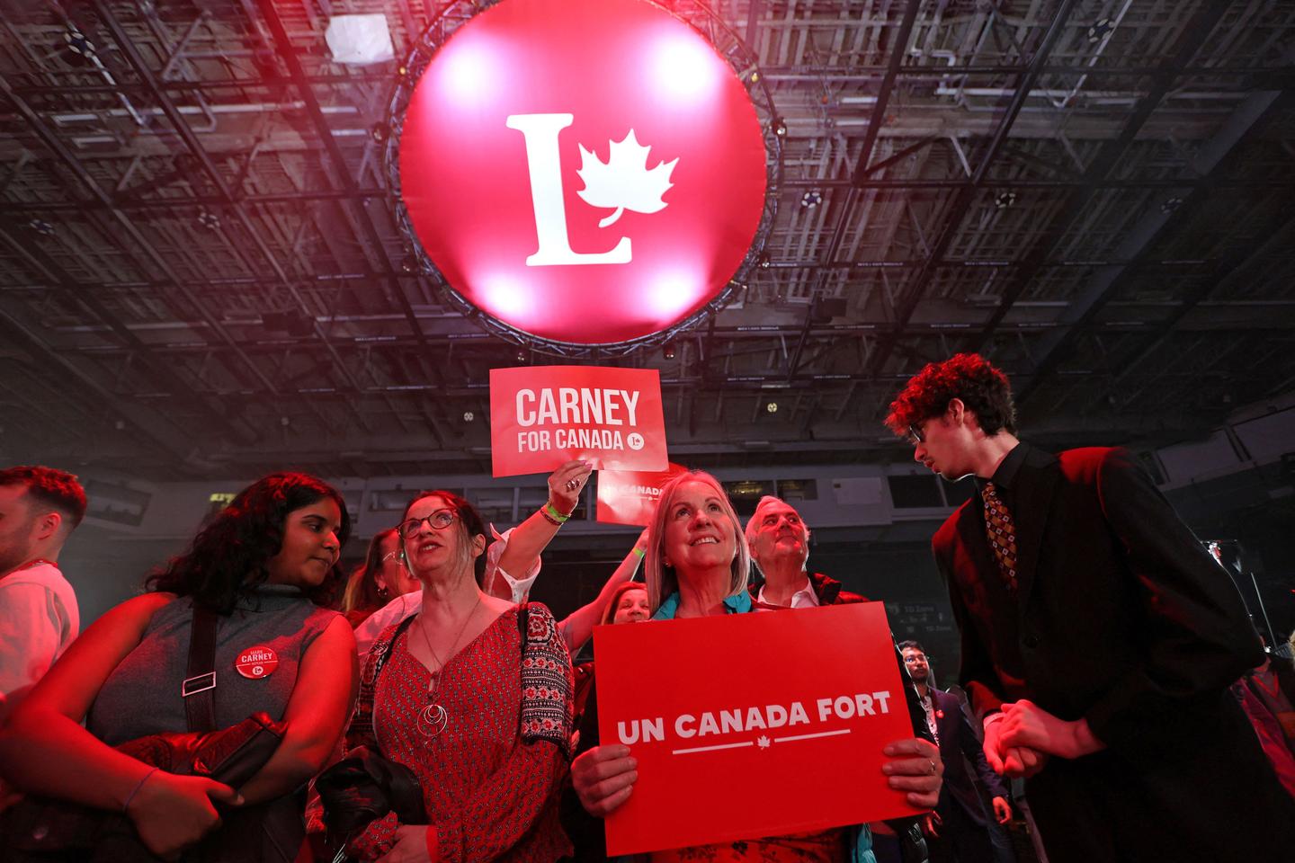 Canada : Mark Carney et le Parti libéral remportent les élections législatives, mais échouent à obtenir la majorité absolue