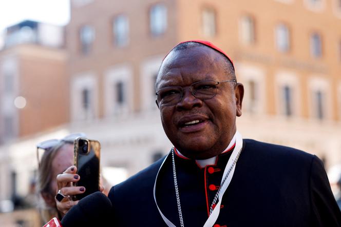 Le cardinal congolais Fridolin Ambongo Besungu, au Vatican, le 30 avril 2025.