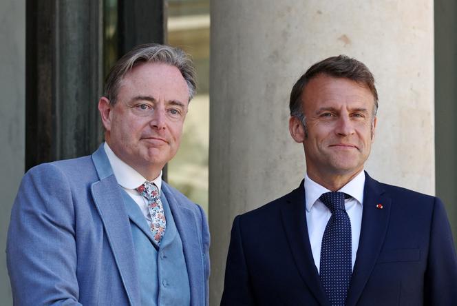 Emmanuel Macron accueille le premier ministre belge, Bart de Wever à l’Elysée, à Paris, le 29 avril 2025.