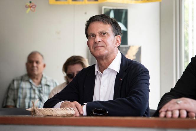 Le ministre des outre-mer, Manuel Valls, en Nouvelle-Calédonie, le 1er mai 2025.