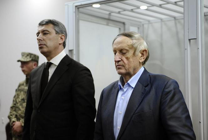 Le président de Motor Sich, Viacheslav Bogouslaev (à droite), lors d’une audience à Kiev, le 14 octobre 2022.