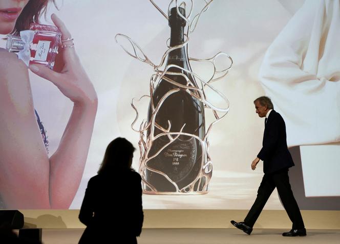 Bernard Arnault lors de la présentation des résultats de LVMH, le 17 avril 2025