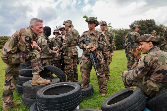 Lors d’une journée des réservistes sur une base militaire à Orange, le 15 avril 2025.