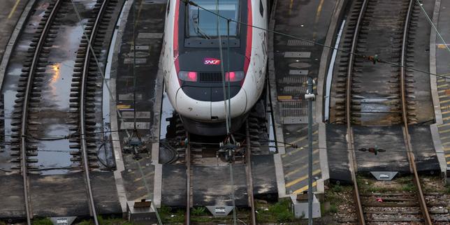 French rail strikes: 90% of high-speed trains planned to run this weekend