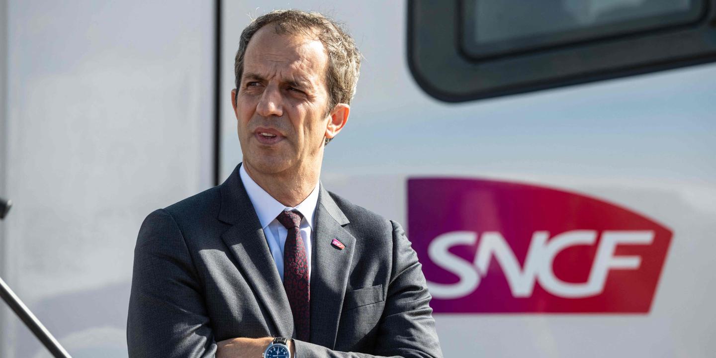 Jean Castex réorganise SNCF Voyageurs et écarte Christophe Fanichet
