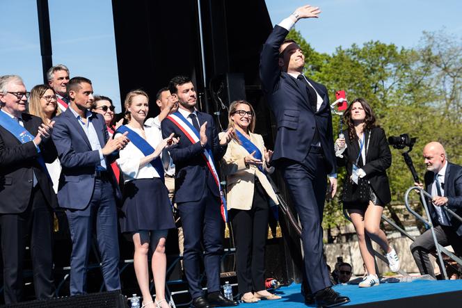 Lors de la manifestation du Rassemblement national, en soutien à Marine Le Pen après sa condamnation, à Paris, le 6 avril 2025.