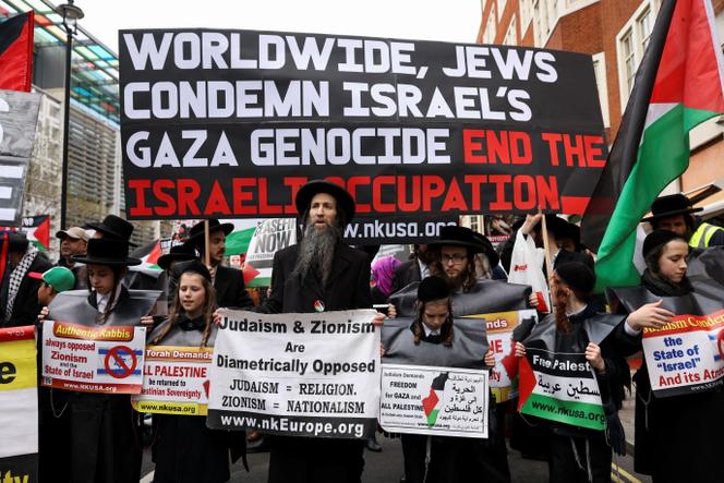 Des juifs orthodoxes lors du rassemblement annuel de la Journée Al-Quds, à Londres, le 5 avril 2024.