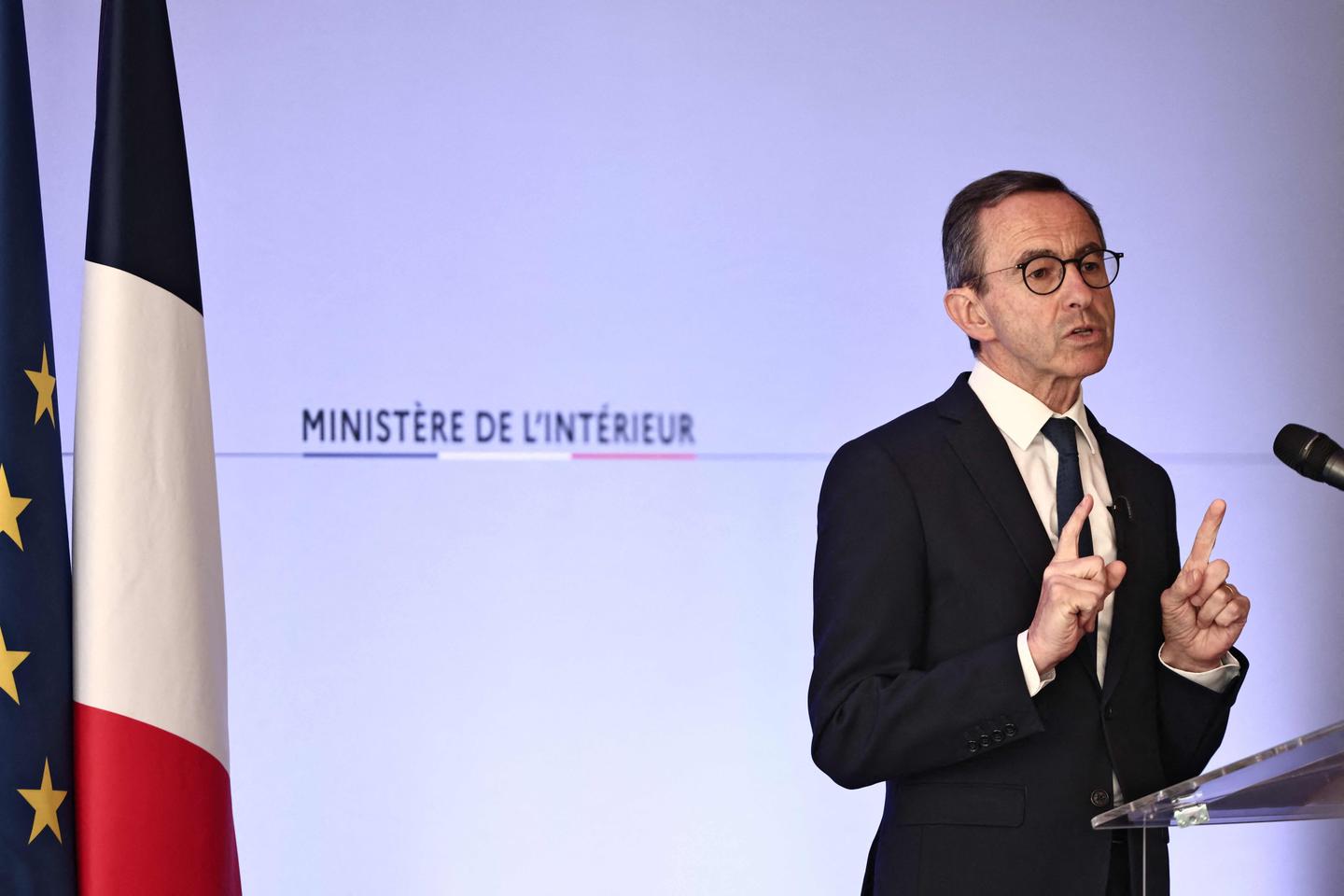 French interior minister promises to tighten criteria for naturalizations