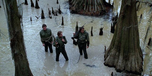 Fred Ward, Keith Carradine et Powers Boothe, dans le film « Sans retour » (1981), de Walter Hill.