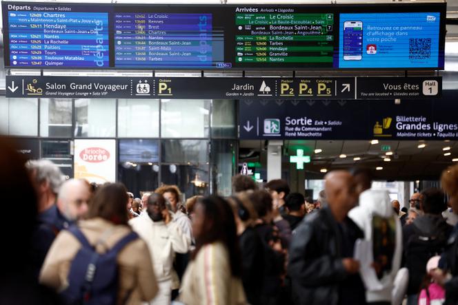 A la gare Montparnasse, à Paris, le 6 mai 2025.