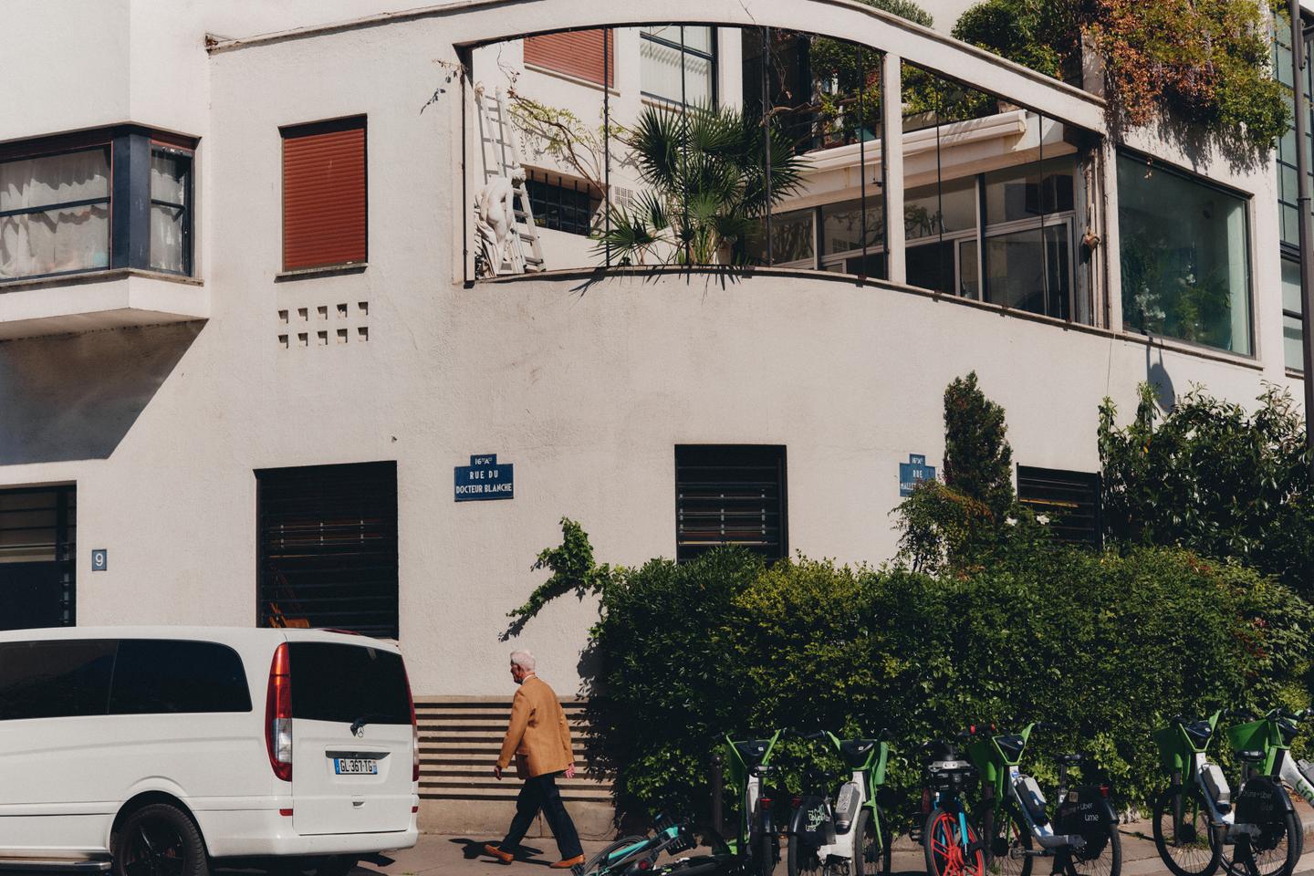 C’est l’histoire d’une rue : Docteur-Blanche, des maisons Le Corbusier à un bistrot de quartier