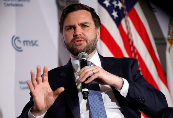 O vice-presidente dos EUA, JD Vance, em uma reunião da Conferência de Segurança de Munique em Washington em 7 de maio de 2025.
