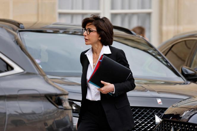 La ministre de la culture, Rachida Dati, au sortir du conseil des ministres, au palais de l’Elysée, à Paris, le 7 mai 2025.