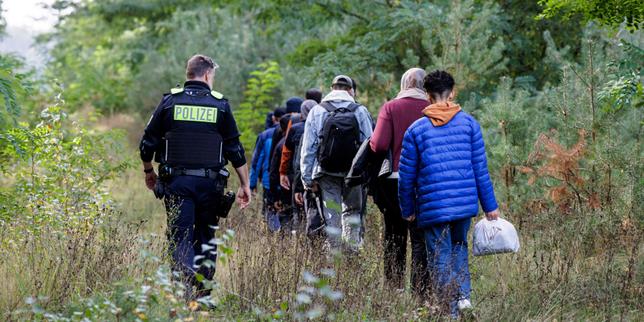 Allemagne : la politique migratoire durcie face à la montée de l’extrême droite