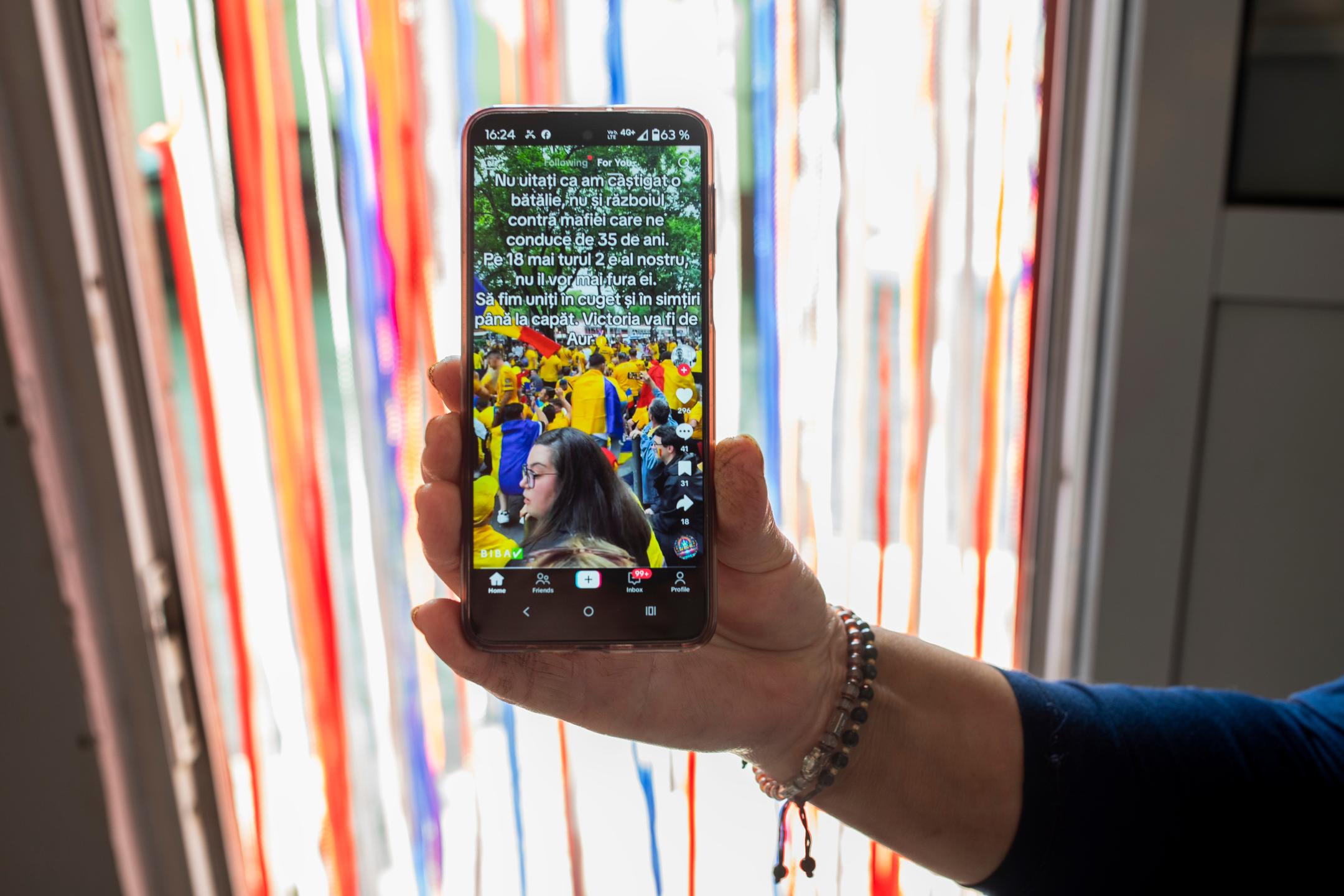 En Roumanie, à l’approche du second tour de la présidentielle, « le ...