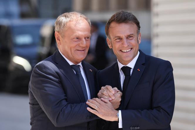 Emmanuel Macron et le premier ministre polonais Donald Tusk, à Nancy (Meurthe-et-Moselle), le 9 mai 2025.