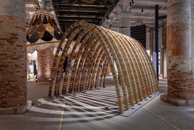 « Elephant Chapel » de Boonserm Premthada, à la Biennale de Venise, le 6 mai 2025.