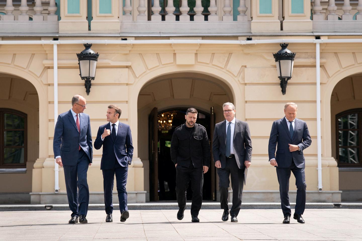How can Europe withstand pressure from Russia and US? Two experts debate