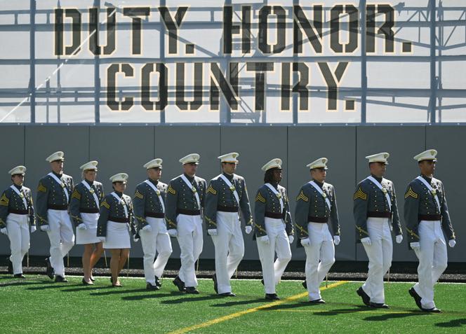 Les diplômés de l’académie militaire de West Point, dans l’Etat de New York, avant un discours de Joe Biden lors de la cérémonie de remise des diplômes, le 25 mai 2024.