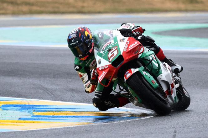 Johann Zarco, pilote français de l’équipe LCR Honda, lors du Grand Prix de France sur le circuit du Mans, le 11 mai 2025.