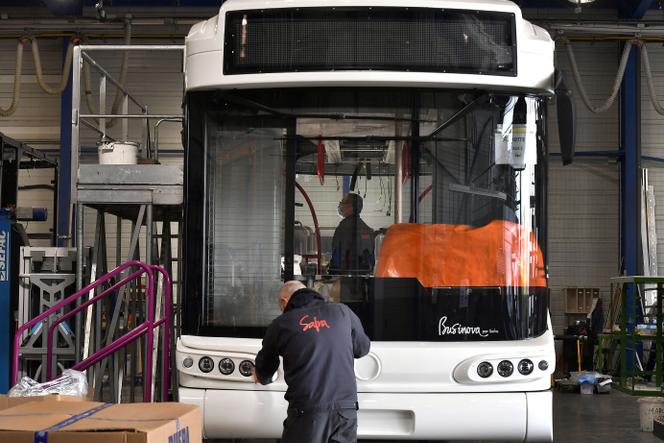  L’usine de la Société Albigeoise de Fabrication et de Réparation Automobile (SAFRA), à Albi, dans le sud-ouest de la France, le 4 mars 2021.