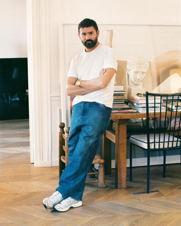 Alexandre Mattiussi dans son bureau, Paris, 29 avril 2025.