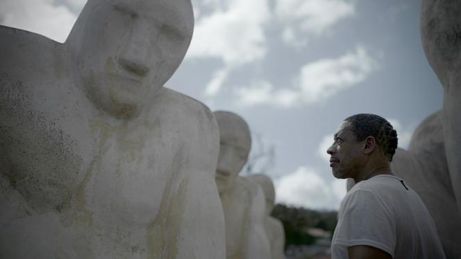 JoeyStarr dans le documentaire « Aux origines, l’esclavage », de Sonia Dauger et Xavier Lefebvre.