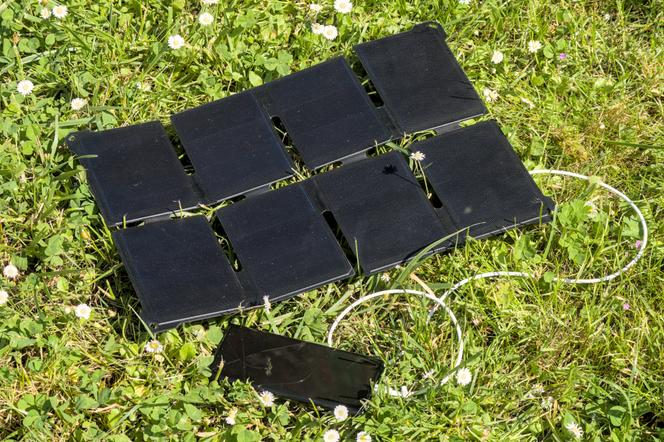 Chargeur panneau solaire Powertec PT Flap 16 W Dual USB