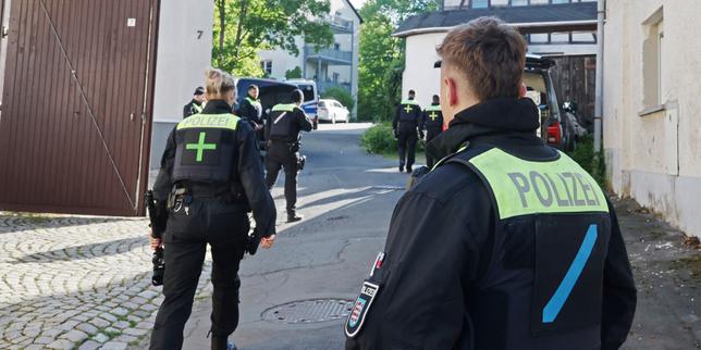 Germany bans largest 'Citizens of the Reich' group and arrests four leaders
