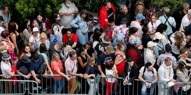 Cannes opens amidst mounting pressure to condemn Gaza siege