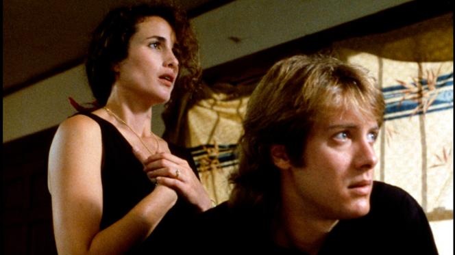 Andie MacDowell et James Spader dans « Sexe, mensonges et vidéo », de Steven Sodeberg (1989).