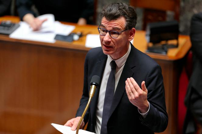 Philippe Baptiste, ministre de l’enseignement supérieur et de la recherche, à l’Assemblée nationale, à Paris, le 8 avril 2025.